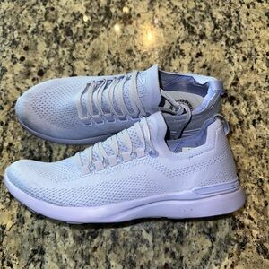 Periwinkle APL - Women 8.5. Gently used